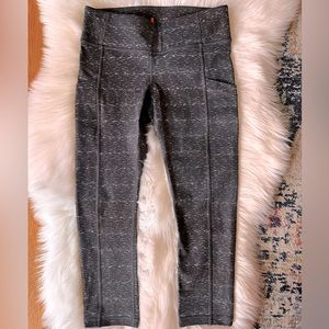 Lucy Hatha Spacedye Capri Leggings